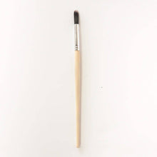 Load image into Gallery viewer, Amy Howard at Home Amy Howard at Home - Artist Brush
