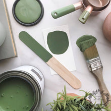 Load image into Gallery viewer, Amy Howard at Home Amy Howard at Home - One Step Paint - English Boxwood: 32oz