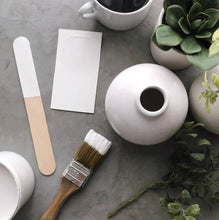 Load image into Gallery viewer, Amy Howard Home Ballet White Amy Howard Home - One Hour Miracle Paint - 32oz - Ballet White