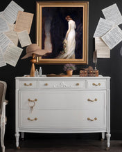 Load image into Gallery viewer, Fusion Choose One Fusion Mineral Paint - Parchment