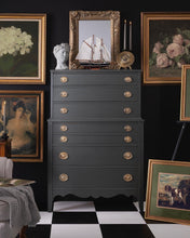 Load image into Gallery viewer, Fusion Choose One Fusion Mineral Paint - Wellington