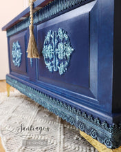 Load image into Gallery viewer, ReDesign with Prima Craft Moulds DECOR MOULDS® – CLAIRE – 5”10″X8MM