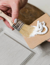 Load image into Gallery viewer, Amy Howard Home Finishing Wax Amy Howard Home - Cerusing Wax