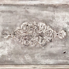 Load image into Gallery viewer, ReDesign with Prima REDESIGN DÉCOR MOULDS® 5″X8″ – BRIDGEPORT IRONGATE
