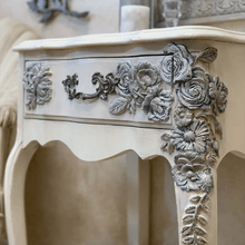 Load image into Gallery viewer, ALLURE Design &amp; Creations REDESIGN DÉCOR MOULDS® 5″X8″ – IN THE GARDEN
