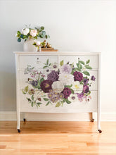 Load image into Gallery viewer, ReDesign with Prima Transfer Paper *PRE ORDER* DECOR TRANSFERS® – MEET ME IN THE GARDEN
